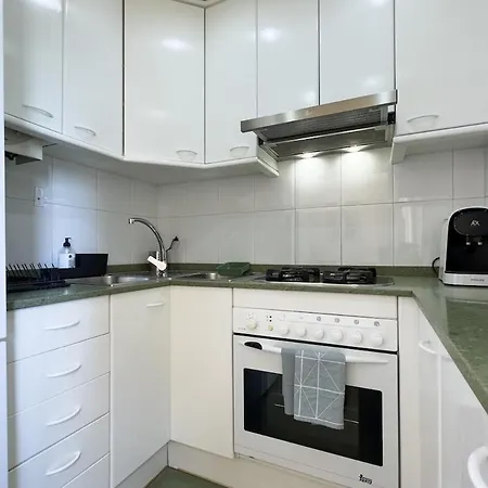 Апартаменты Furnished & Fully Equipped 2br Near The Барселона